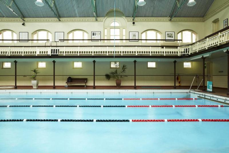 Hotel Zagame'S House Melbourne Zewnętrze zdjęcie The swimming pool