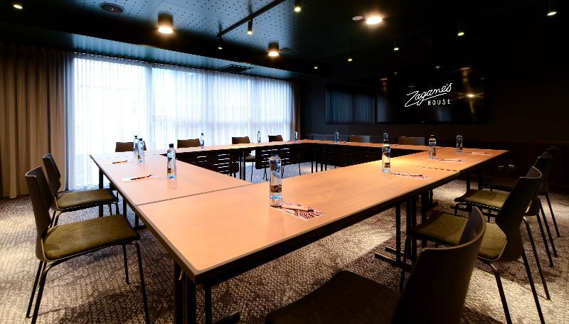 Hotel Zagame'S House Melbourne Zewnętrze zdjęcie Meeting room