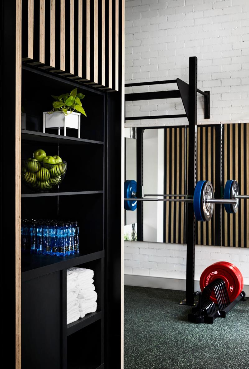 Hotel Zagame'S House Melbourne Zewnętrze zdjęcie A weight bench